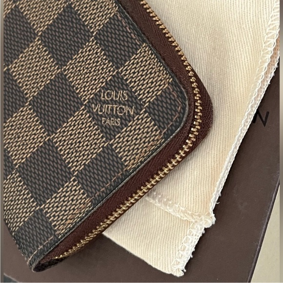 Louis Vuitton Damier Ebene Zippy Coin Purse - Picture 9 of 16